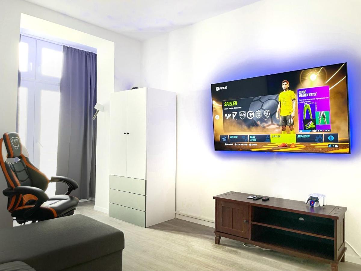 Jaybnb - Gaming Apartment Ps5 65 Zoll 4K Tv Wohnung Mit Balkon Дортмунд Экстерьер фото